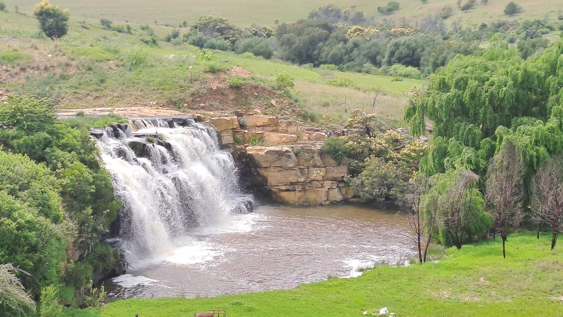 Waterfall and clear waterways near Thomas River